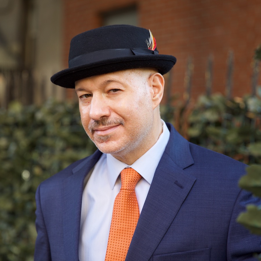 a headshot of acclaimed organist Brian Charette for live performance at Roxy Bar