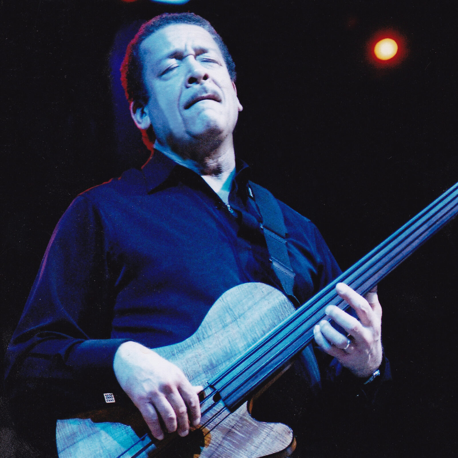 a headshot of bassist, composer and Grammy-winning producer John Lee for his live performance at the roxy bar