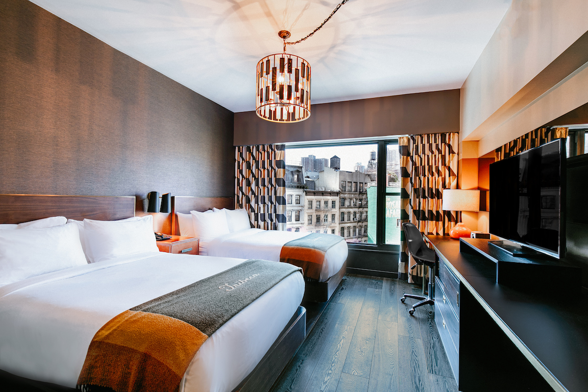 Deluxe Double bedroom