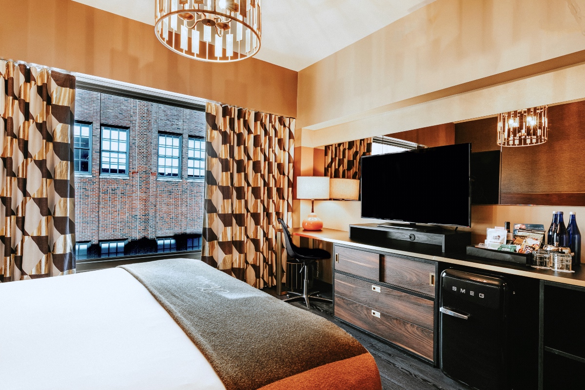Deluxe King Room at Roxy Hotel New York
