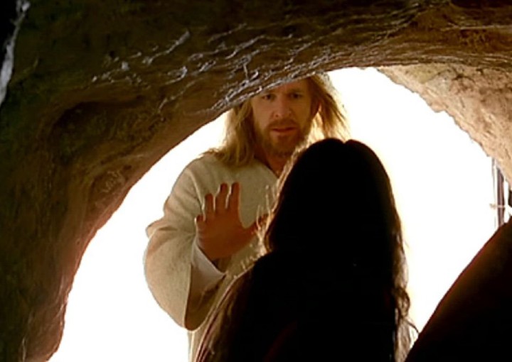 Image from the 2005 motion picture Mary