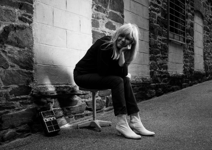 Portrait of Miriam Linna