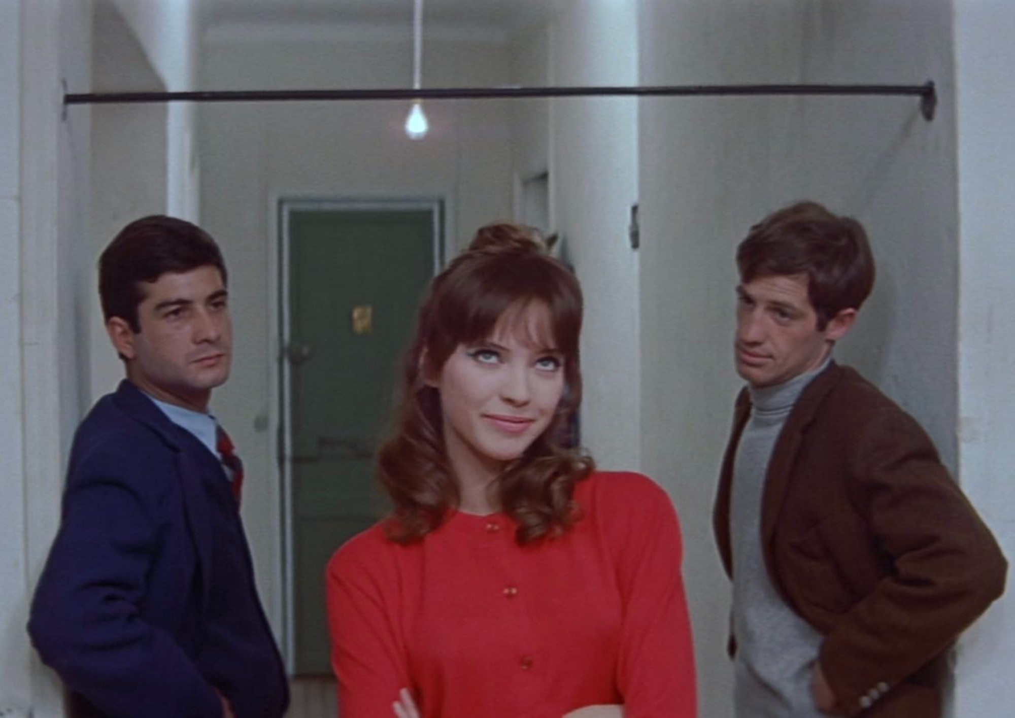 Image from the motion picture A Woman Is a Woman