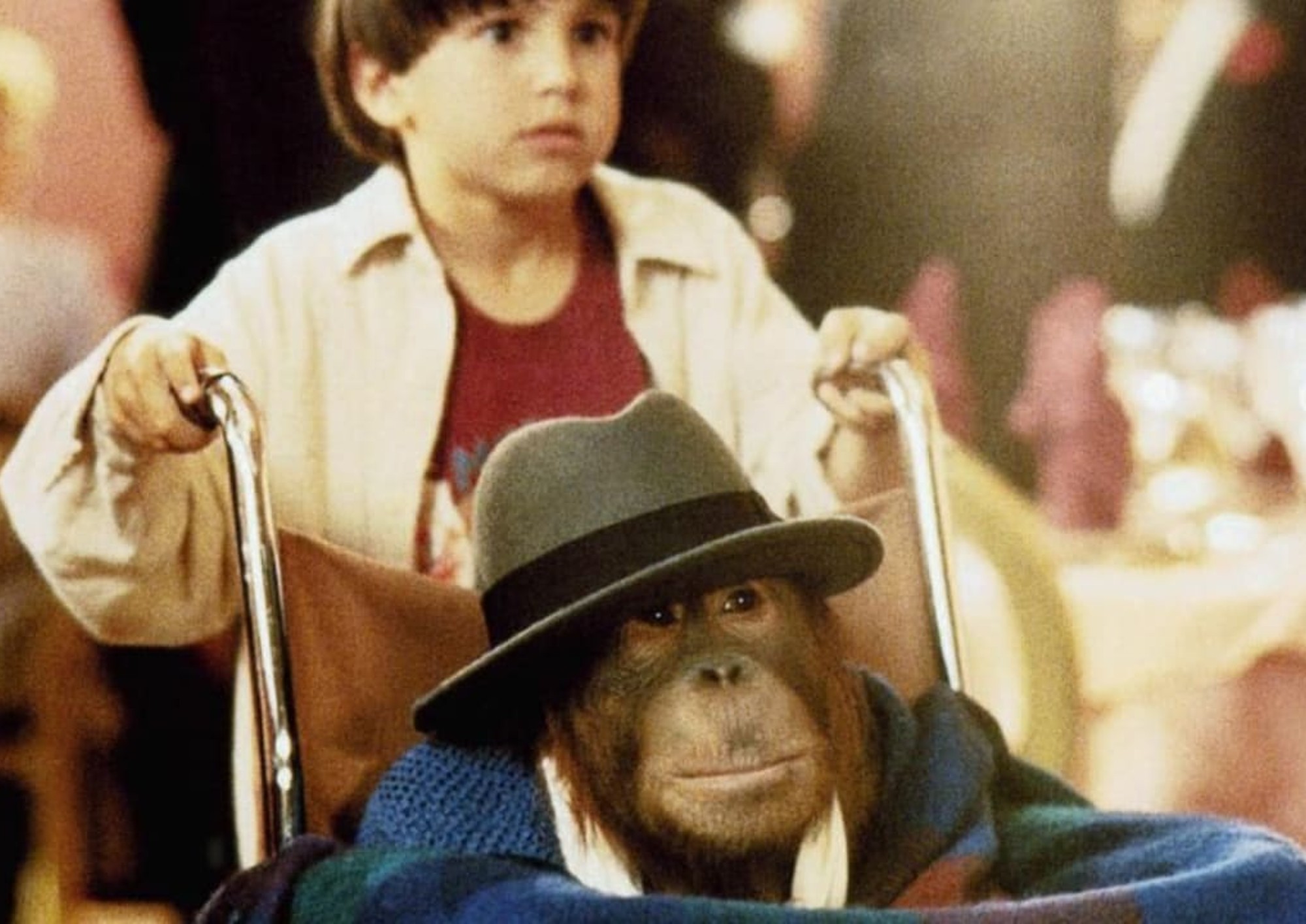 Image from the motion picture Dunston Checks In