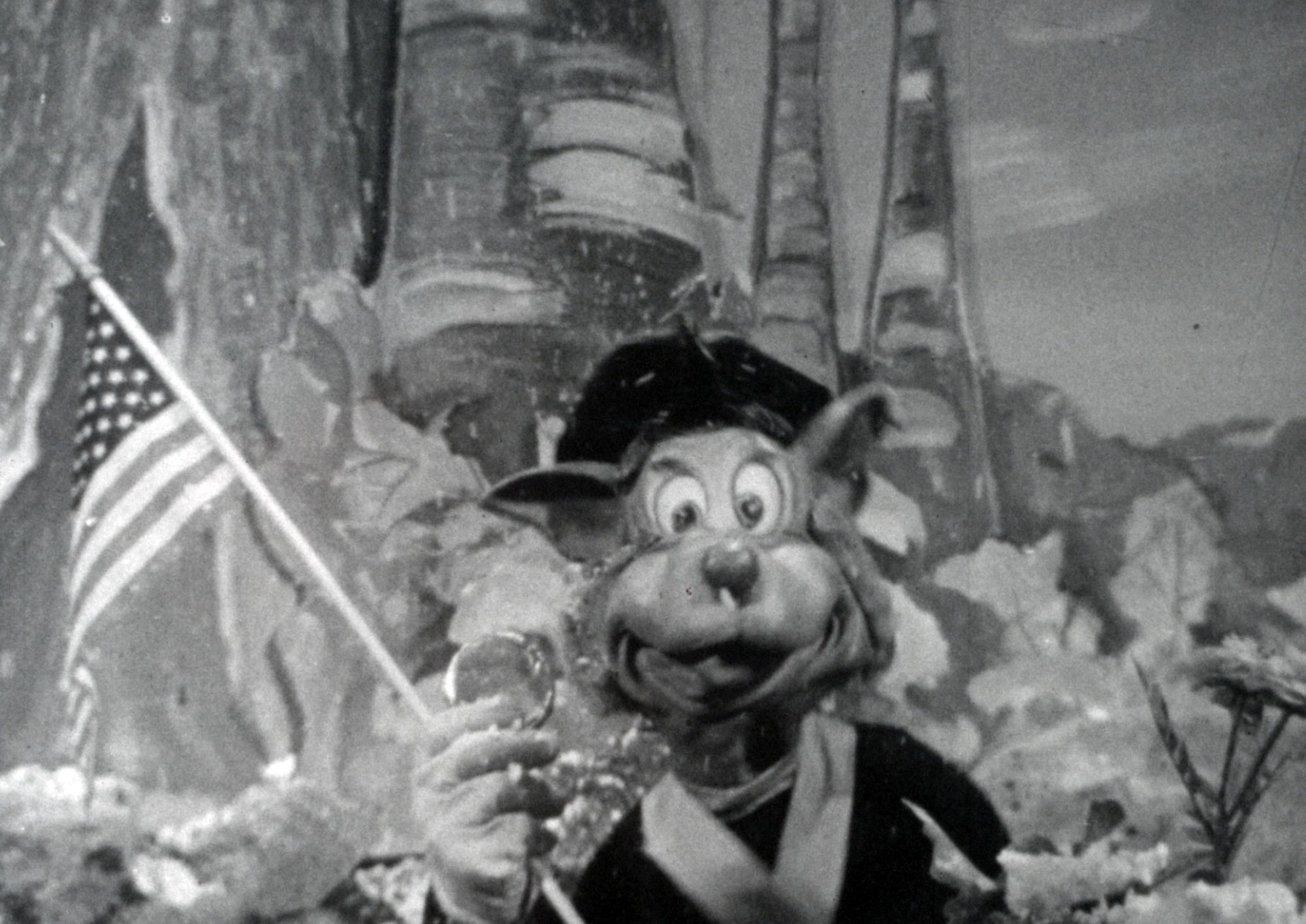 Image from Peculiar Puppets program