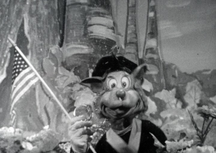 Image from Peculiar Puppets program