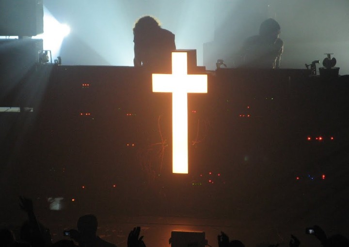 Image from the motion picture A Cross the Universe