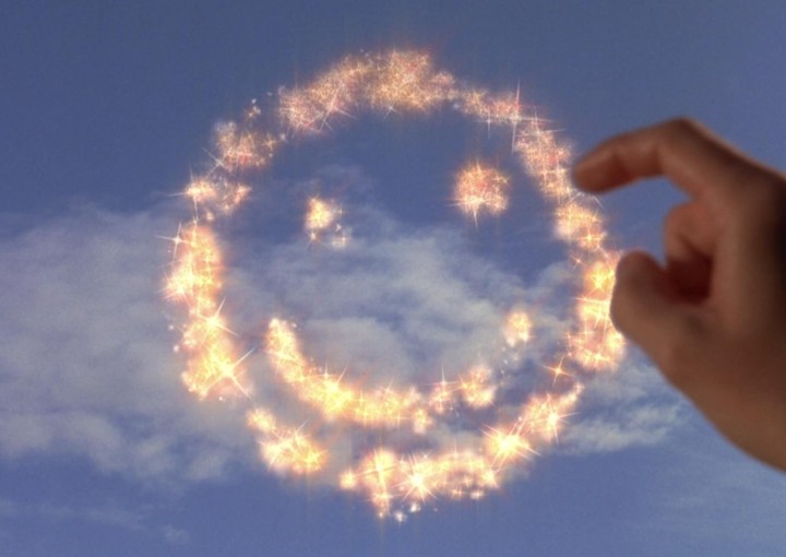 Image from the motion picture Smiley Face