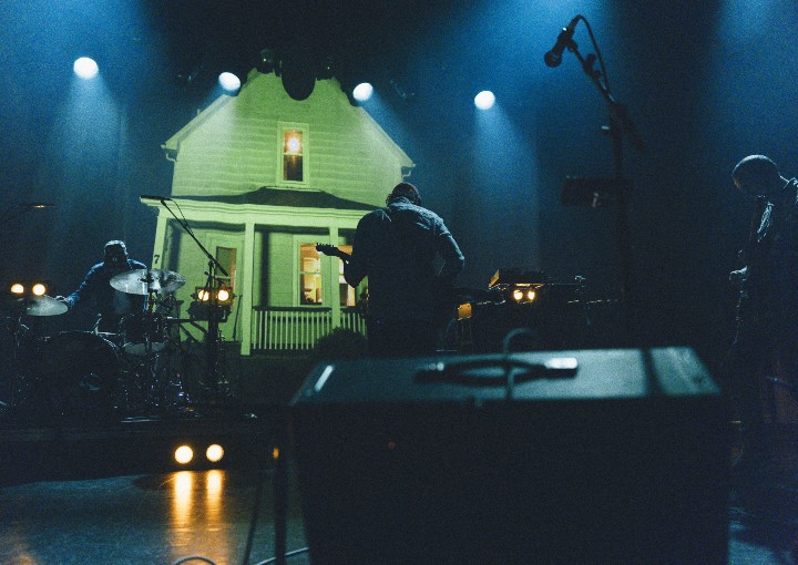 Image from the motion picture American Football (Live in Los Angeles)
