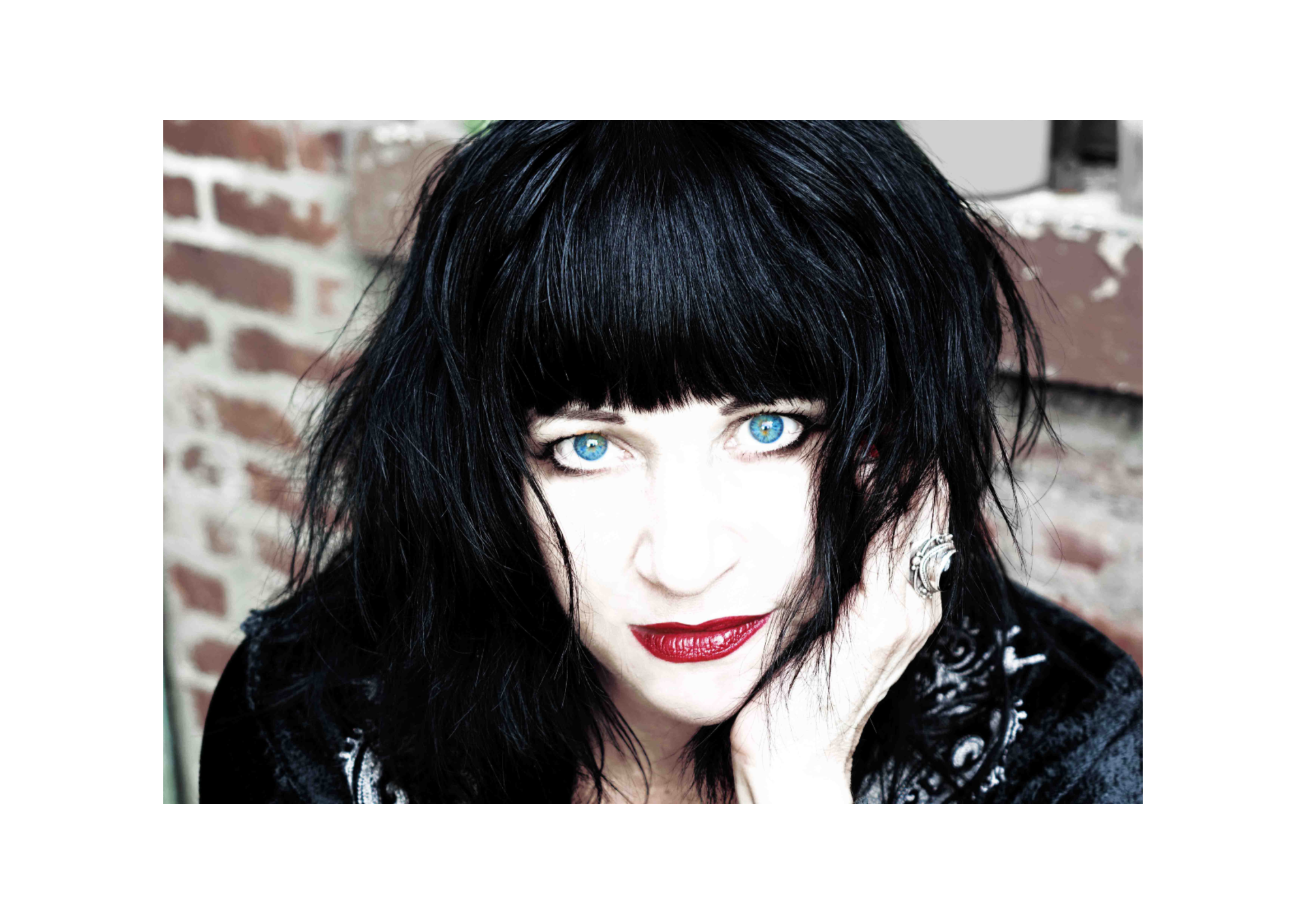 headshot of Lydia Lunch by Jasmine Hirst