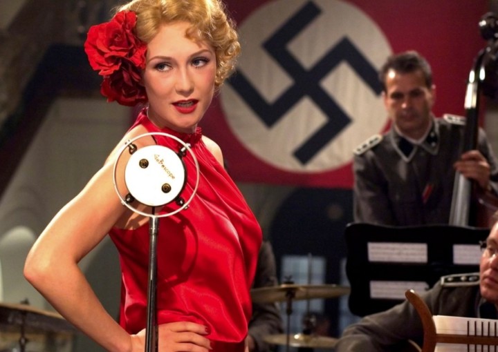 film still from Black Book (Paul Verhoeven, 2006)